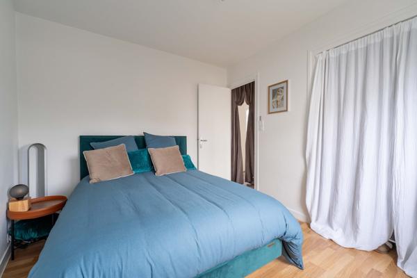 Élégante maison des années 50 en exclusivité – Aperçu mer – Garage rare