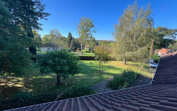 Maison à vendre    6 pièces • 170 m2 Isle