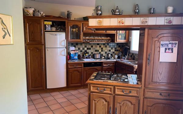 Maison à vendre    6 pièces • 170 m2 Isle