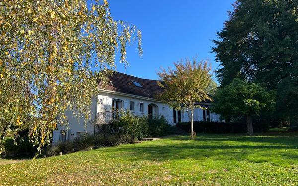 Maison à vendre    6 pièces • 170 m2 Isle