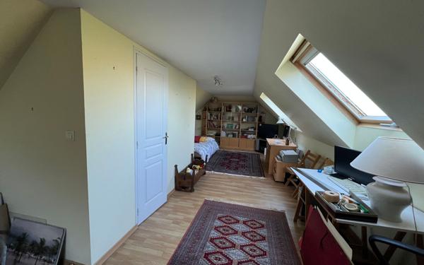 Maison à vendre    6 pièces • 170 m2 Isle