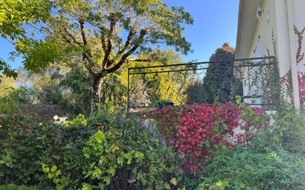 Maison à vendre    6 pièces • 170 m2 Isle