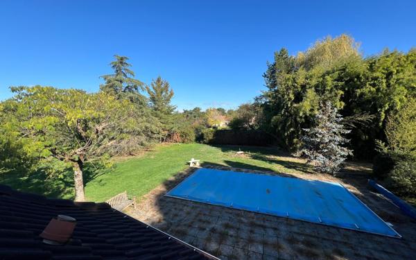 Maison à vendre    6 pièces • 170 m2 Isle