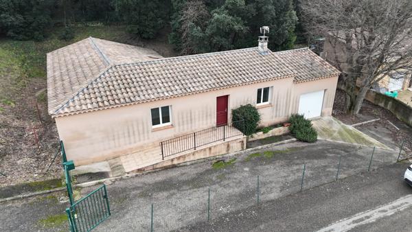 Bollène (84500) Maison de charme Bollène de 2010 de 111 M2 sur un terrain de 816m², hors lotissement