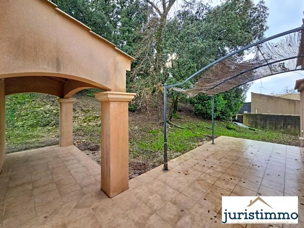 Bollène (84500) Maison de charme Bollène de 2010 de 111 M2 sur un terrain de 816m², hors lotissement