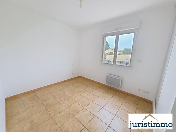 Bollène (84500) Maison de charme Bollène de 2010 de 111 M2 sur un terrain de 816m², hors lotissement