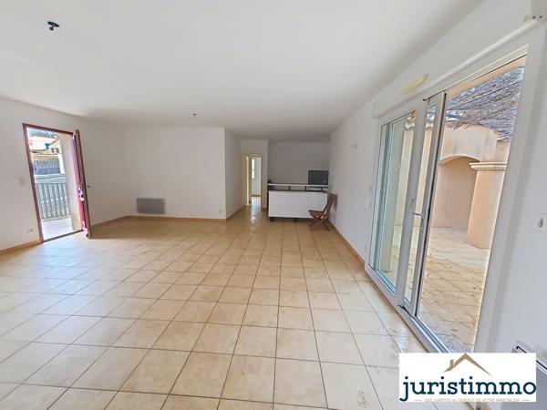 Bollène (84500) Maison de charme Bollène de 2010 de 111 M2 sur un terrain de 816m², hors lotissement