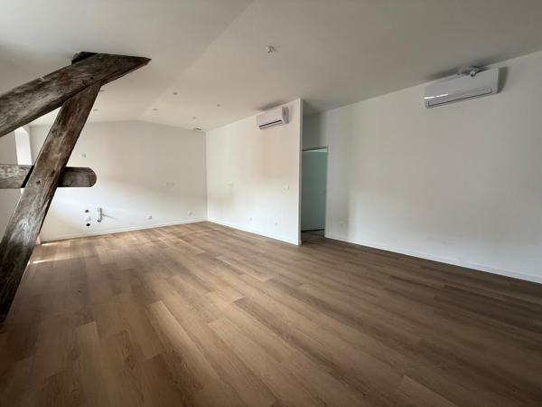 Appartement rénové de 87 m² avec garage – Cœur de Yenne