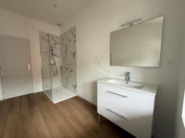 Appartement rénové de 87 m² avec garage – Cœur de Yenne