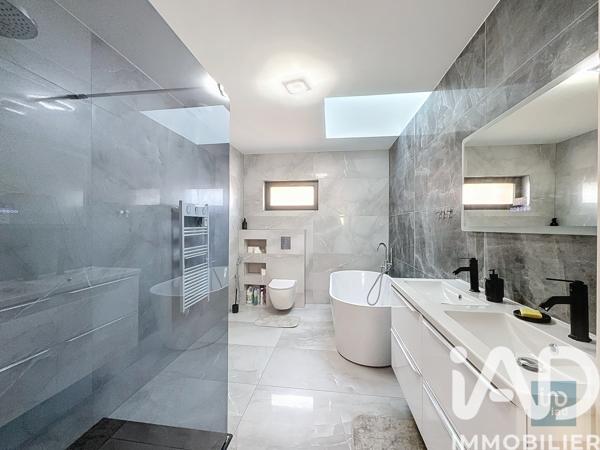 Maison à vendre 7 pièces 150 m² Pontoy