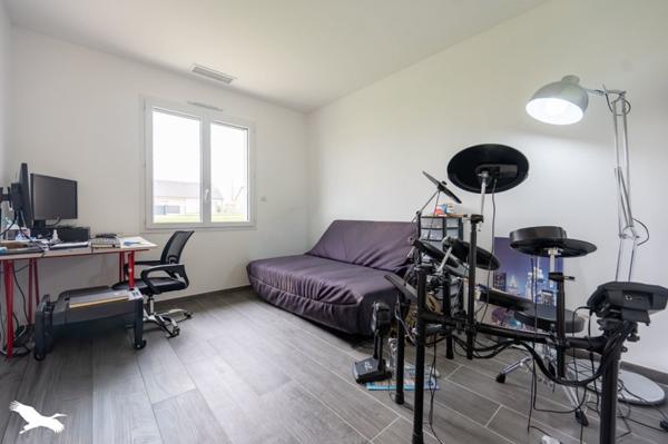 Maison à vendre |  Avord |  6 pièces | 140 m²