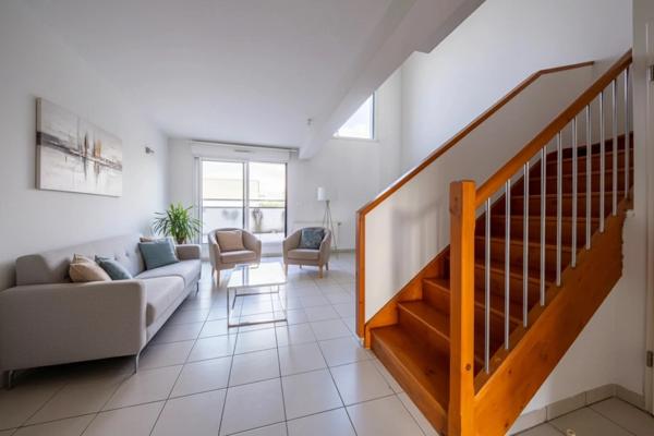 Appartement à vendre 4 pièces BEAUZELLE (31)