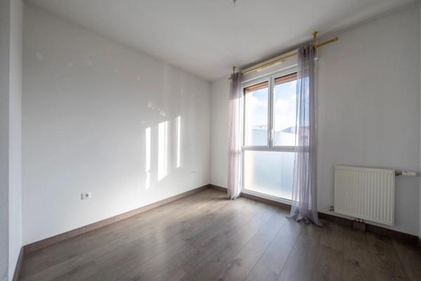 Appartement à vendre 4 pièces BEAUZELLE (31)