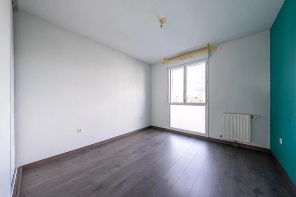 Appartement à vendre 4 pièces BEAUZELLE (31)