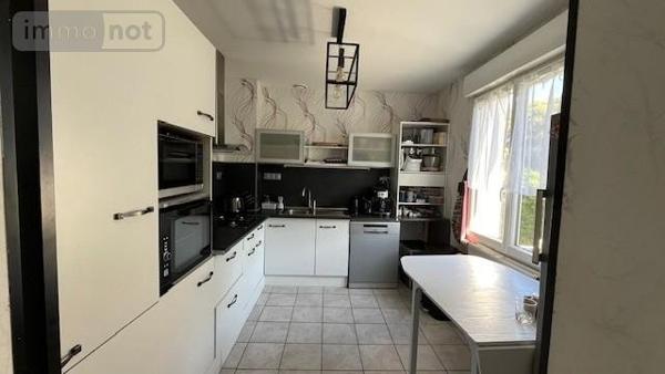Maison à vendre à Luynes dans l'Indre-et-Loire (37230), ref : 009/3765   
LUYNES