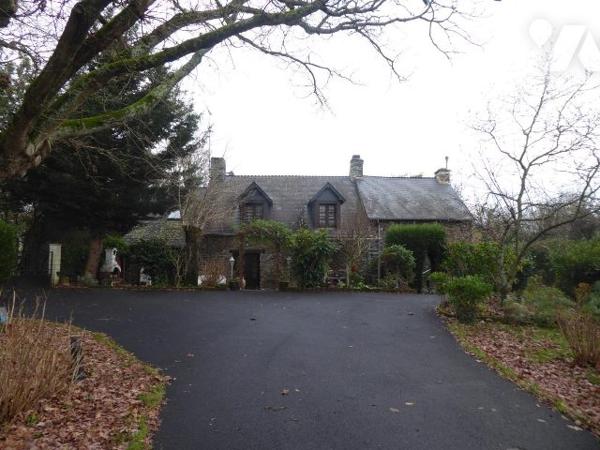 A VENDRE ENSEMBLE IMMOBILIER 3 MAISONS 56200 LES FOUGERETS MORBIHAN BRETAGNE SUD