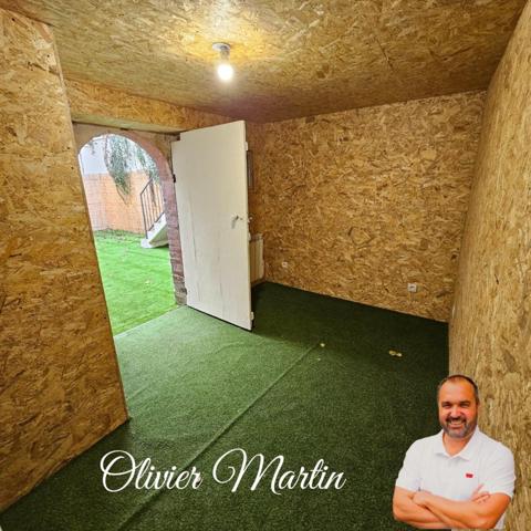 Maison de bourg entièrement rénovée – 109 m² - 3 chambres  avec jardin, terrasse et garage