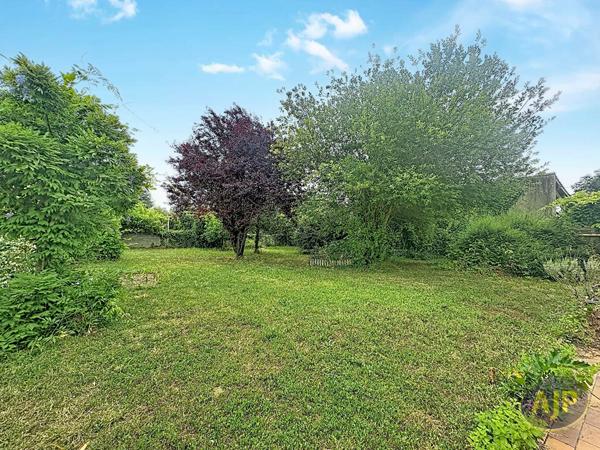 Maison à vendre Lucon - 5 pièces, 143m² avec 4 chambre(s) à 190 980€ - AJP Immobilier Luçon