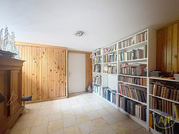Maison à vendre Lucon - 5 pièces, 143m² avec 4 chambre(s) à 190 980€ - AJP Immobilier Luçon