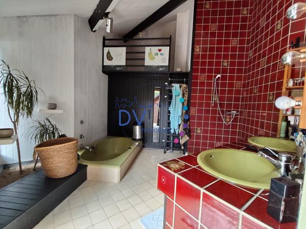 Maison familiale de caractère avec parc arboré de 2 791 m², sans vis-à-vis