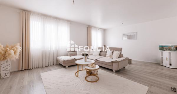 À vendre Appartement 4 pièces 99.01 m² - Clermont-ferrand 63100