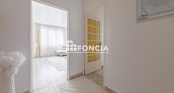 À vendre Appartement 4 pièces 99.01 m² - Clermont-ferrand 63100