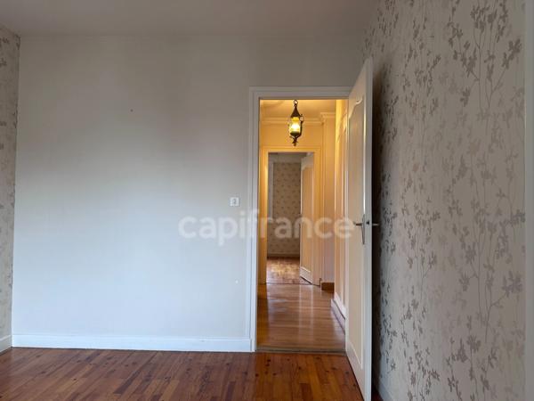 Appartement à vendre 4 pièces CHAMBERY (73)