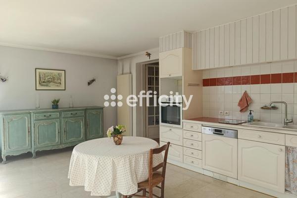 Maison
         6 pièces
        - 139 m² 343 800 € *