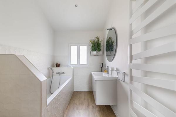 BEGLES ? MARCEL SEMBAT ? ECHOPPE DOUBLE FAMILIALE 5 PIECES