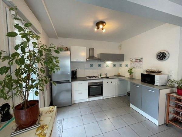 BEAU T4 en rez-de-jardin