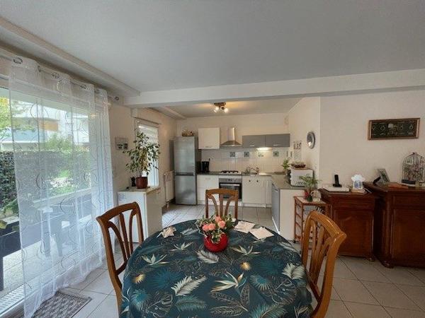 BEAU T4 en rez-de-jardin