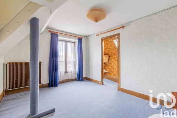 Maison 6 pièces de 110 m² à Montgeron (91230)