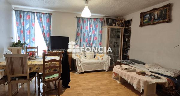 À vendre Immeuble 160.4 m² - Château-thierry 02400