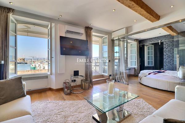 à vendre - Appartement sur le port de Saint-Tropez