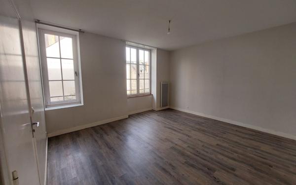 Appartement à vendre    2 pièces • 39,65 m2 Orléans