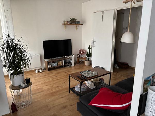 NANCY - APPARTEMENT 2 pièces + PARKING + TERRASSE - 47.37 m²
