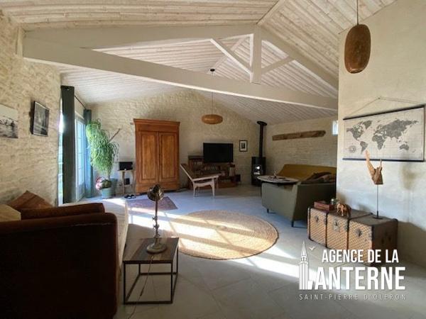 DOLUS - Longère en Pierre de 166 m²