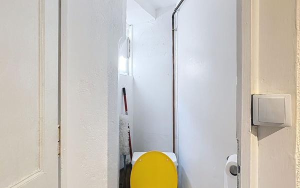 Appartement à vendre    2 pièces • 28,12 m2 Lyon 1