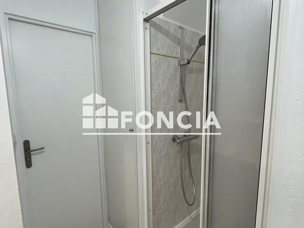 Location Studio meublé 21.32 m² - 11 PASSAGE DES MARTYRS Amiens 80000