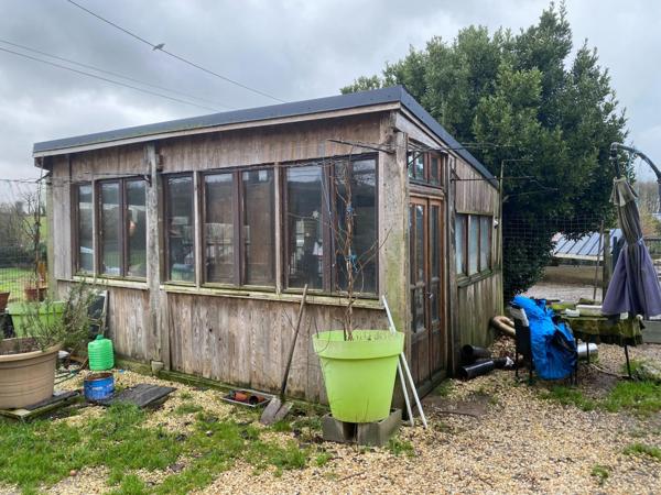 Maison en pierre, 42 m² au sol, terrain 6740 m², Domfront en Poiraie