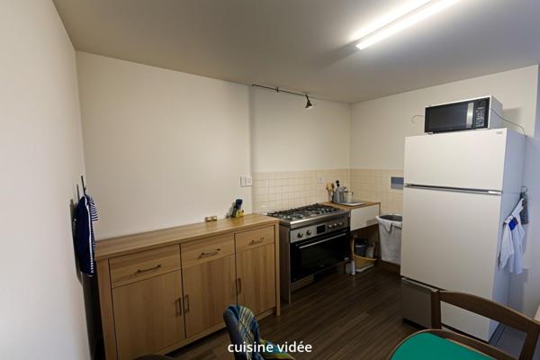 Maison en pierre, 42 m² au sol, terrain 6740 m², Domfront en Poiraie