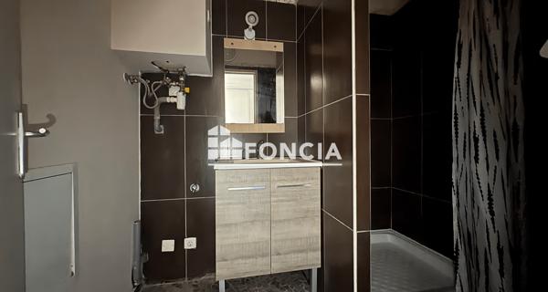 Location Studio 18.67 m² - Le Pontet 84130