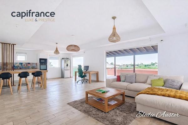 Villa T4 de 150 m2 et sa dépendance T3 de 100 m2 vue mer