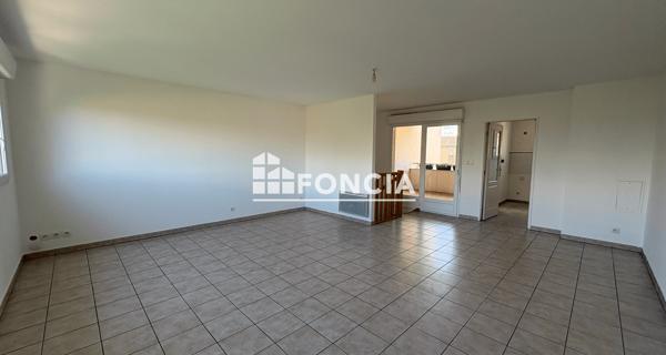 Location Appartement 4 pièces 89.83 m² - Cavaillon 84300