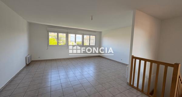 Location Appartement 4 pièces 89.83 m² - Cavaillon 84300