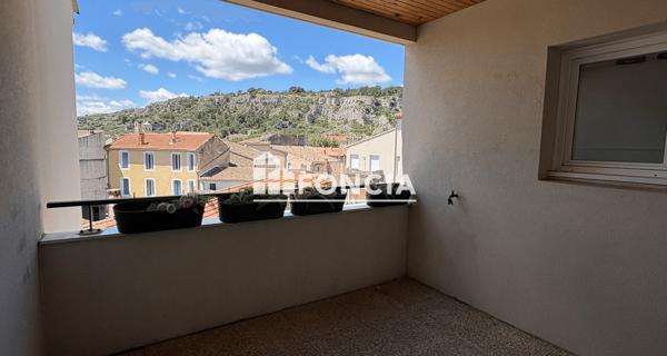 Location Appartement 4 pièces 89.83 m² - Cavaillon 84300