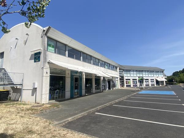 A LOUER - BUREAUX - ANGERS-ST SERGE M² - Zone Commerciale Saint Barthélémy d'Anjou