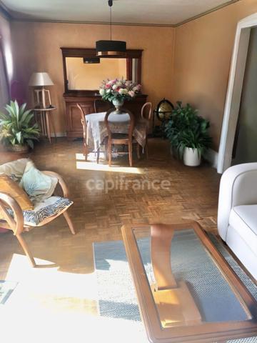 ***Exclusivité***SAINTE ADRESSE*** à 100 m de la plage, appartement T5 avec terrasse de 90m² et garage