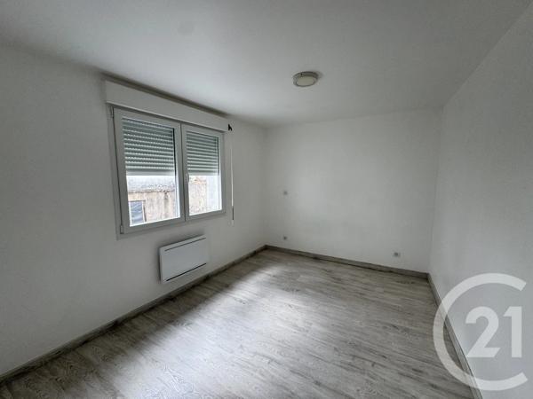 Immeuble à vendre  229 m 2   LAVELANET  - 09