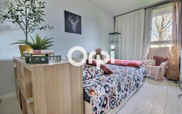 Appartement à vendre    5 pièces • 104,76 m2 Élancourt